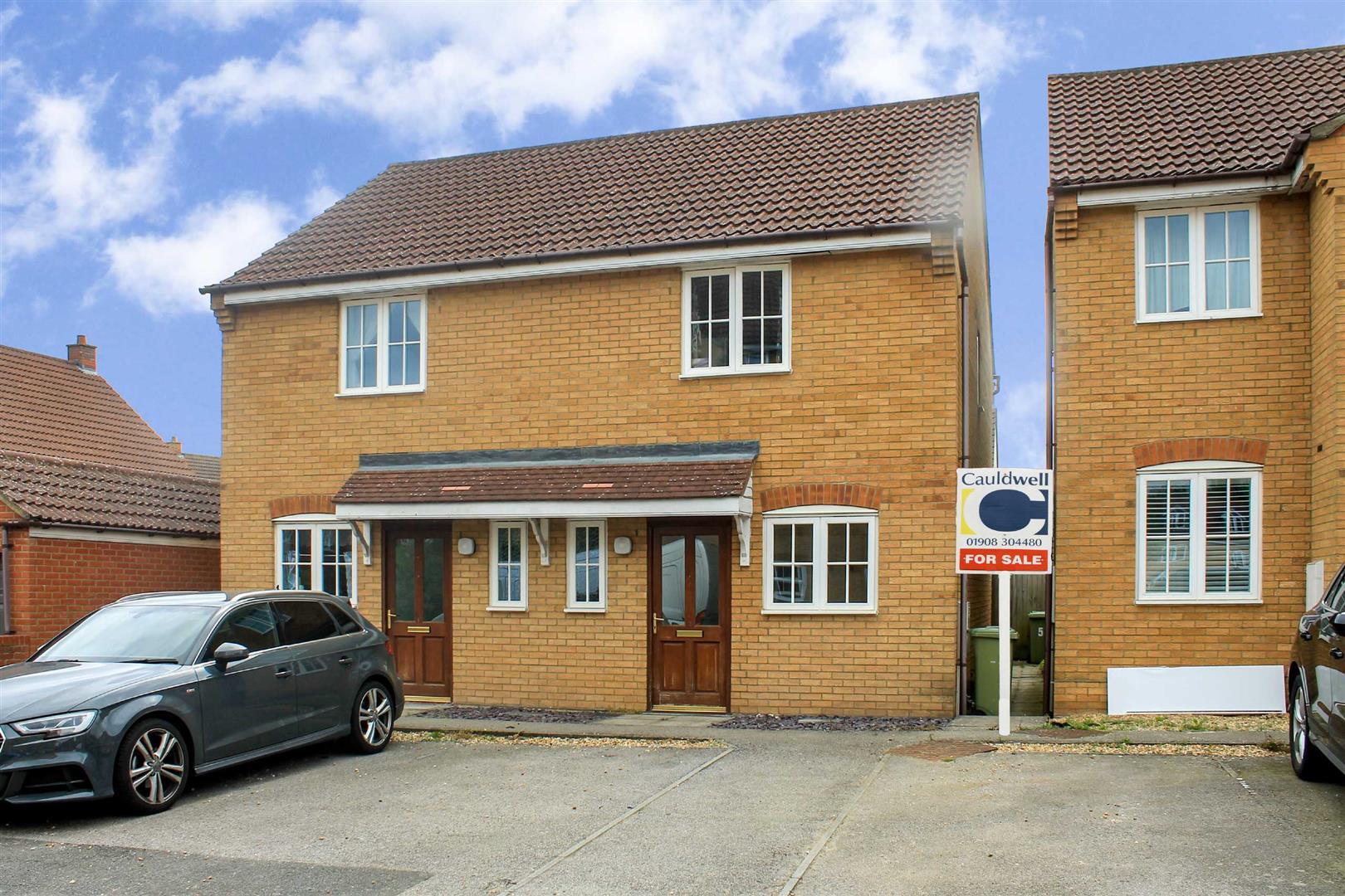 2 bed property in Dandridge Court, Milton Keynes